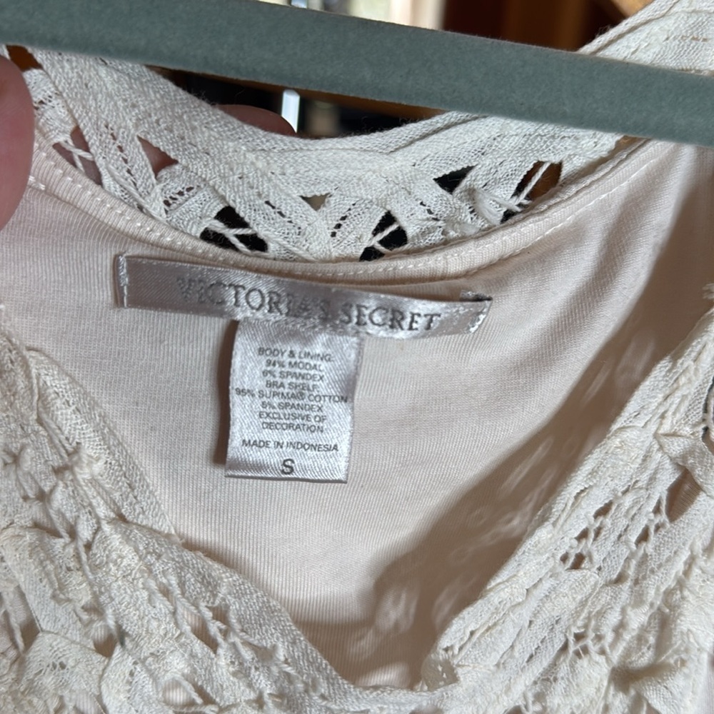 Victoria’s Secret Cream Lace Neck Built In Bra Midi Dress Boho Cottagecore Small - Picture 8 of 10
